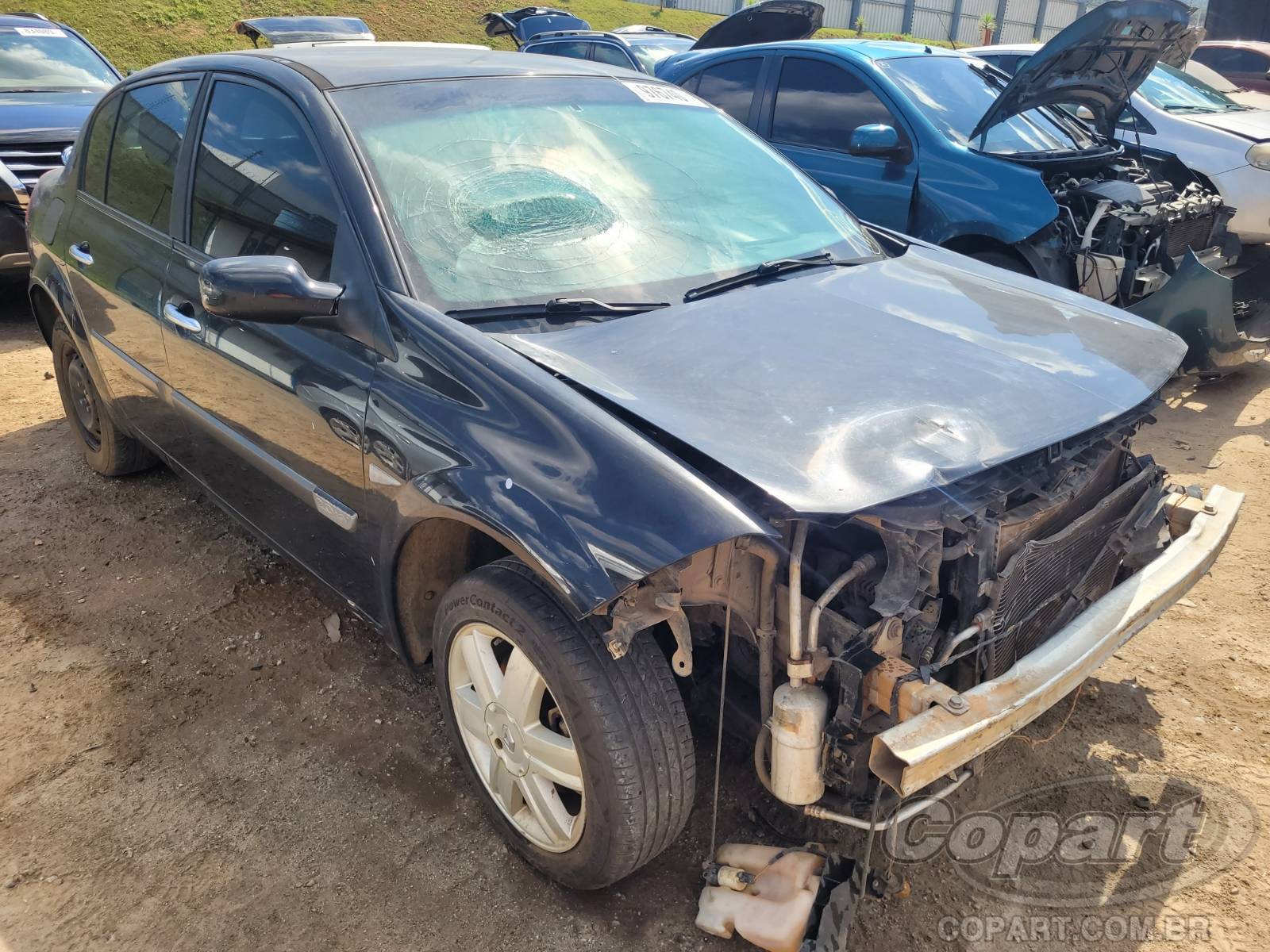 Renault Megane Sedan Dynamique 2.0 2007 Colisão Frontal