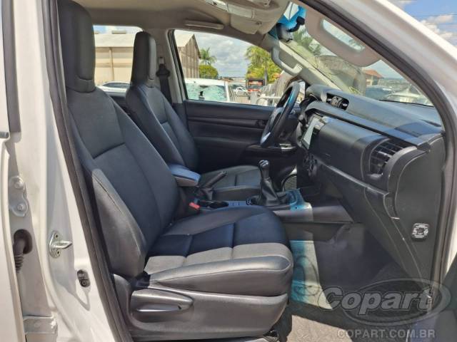 2022 TOYOTA HILUX CD 