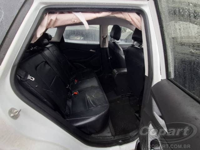 2024 CHEVROLET TRACKER 