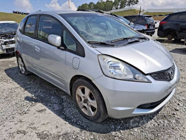 2010 HONDA FIT 