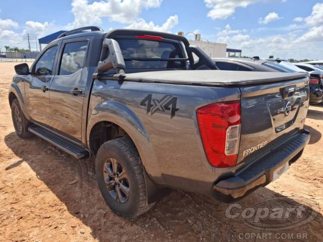 2021 NISSAN FRONTIER CD 