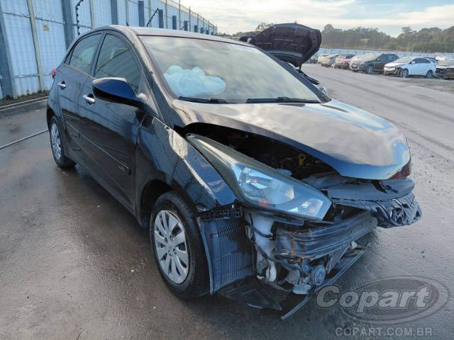2013 HYUNDAI HB20 