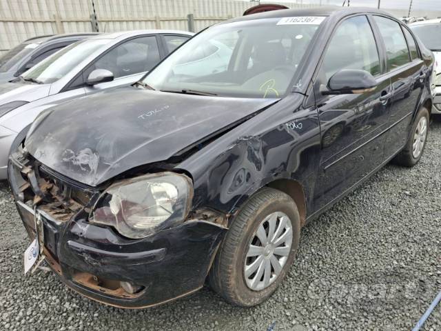 2011 VOLKSWAGEN POLO SEDAN 