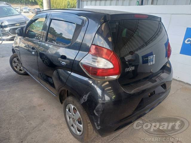 2017 FIAT MOBI 