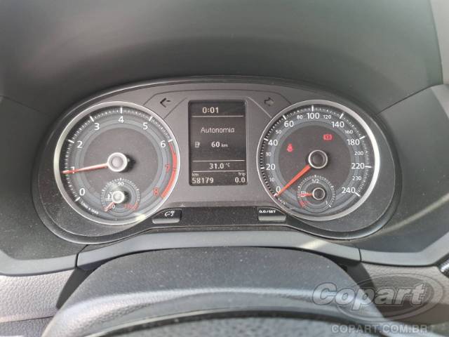 2017 VOLKSWAGEN VOYAGE 