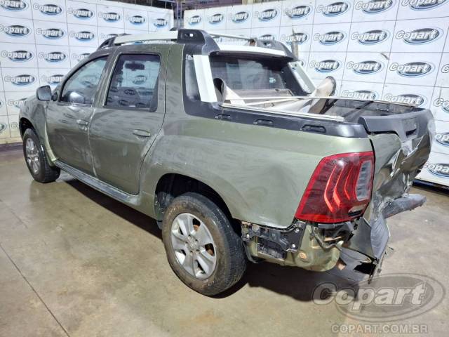2019 RENAULT DUSTER OROCH 