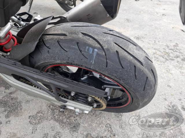 2026 BMW S 1000 