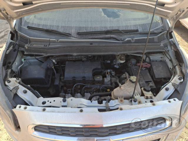 2016 CHEVROLET SPIN 