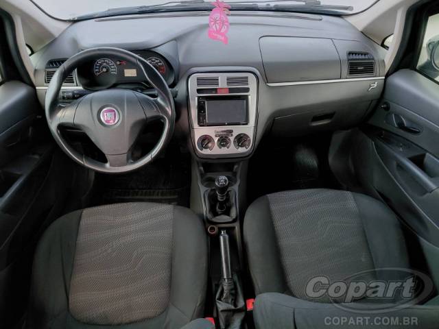 2011 FIAT PUNTO 