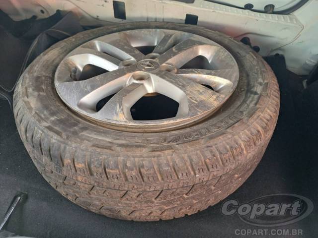 2017 RENAULT SANDERO 