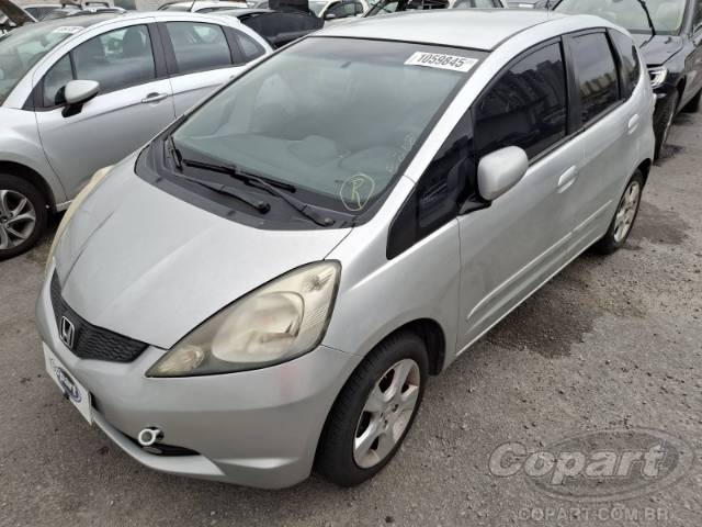 2010 HONDA FIT 