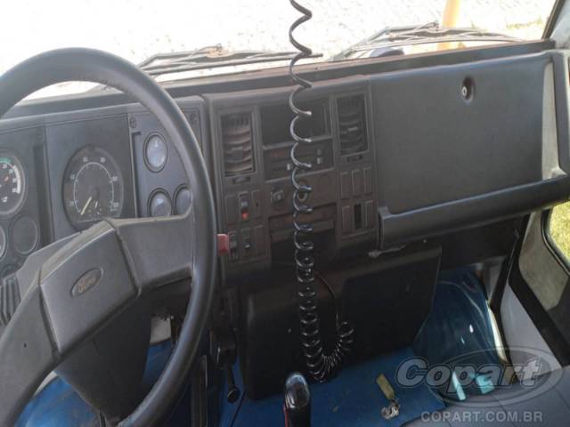 2005 FORD CARGO 1317 F 
