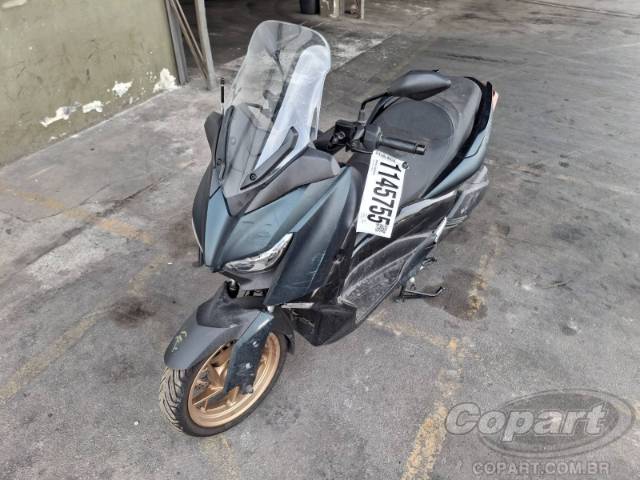 2024 YAMAHA XMAX 