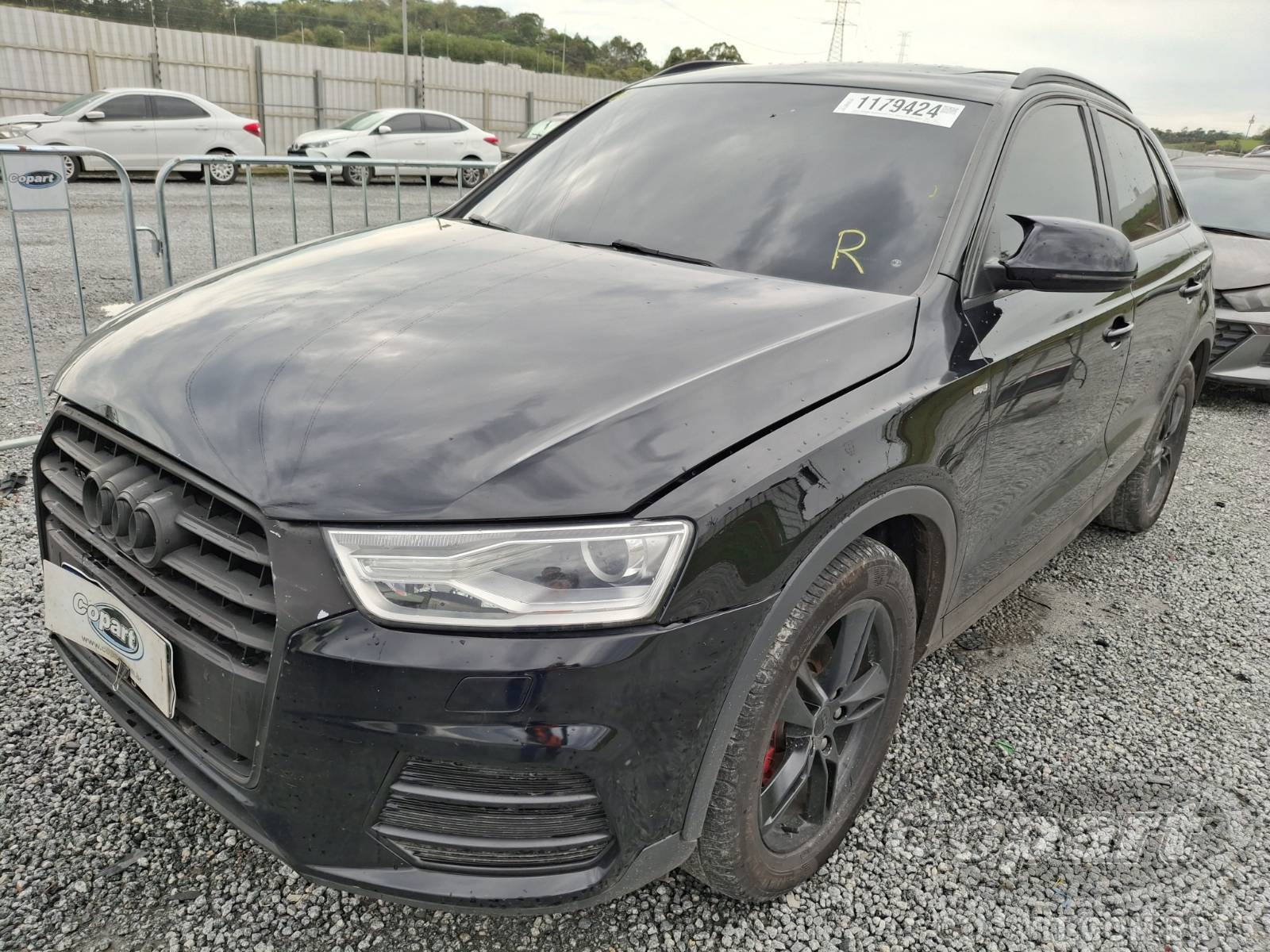 Foto 2: 2016 AUDI Q3