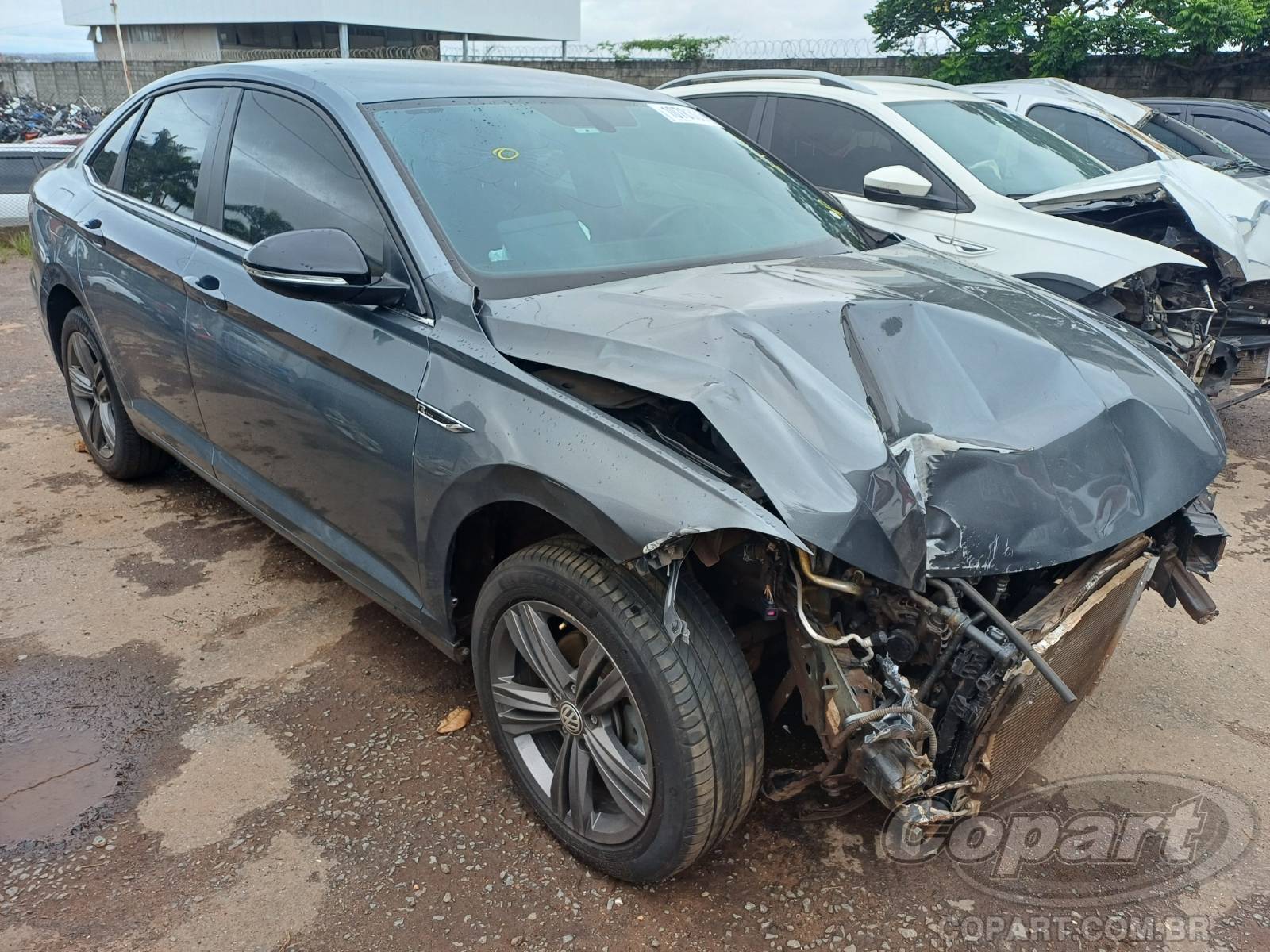 Veículo VW - VolksWagen Volkswagen Jetta Comfortline 250 1.4 16V TSI Turbo 2020 em leilão
