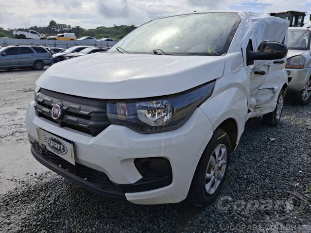 2018 FIAT MOBI 