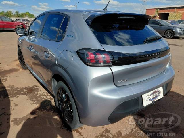 2023 PEUGEOT 208 