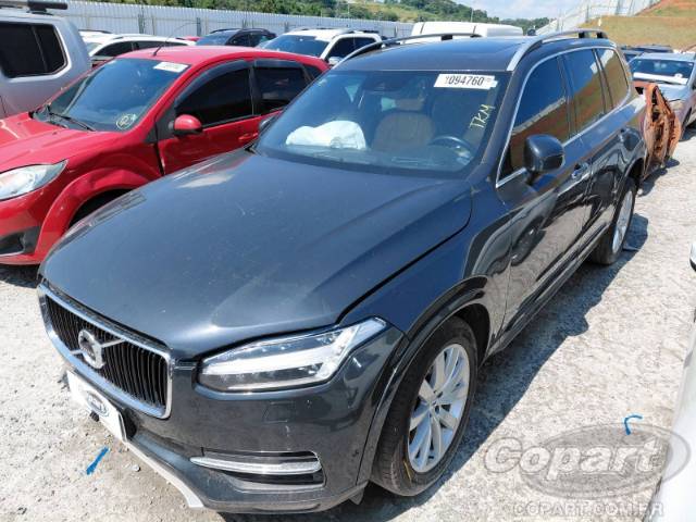 2017 VOLVO XC90 