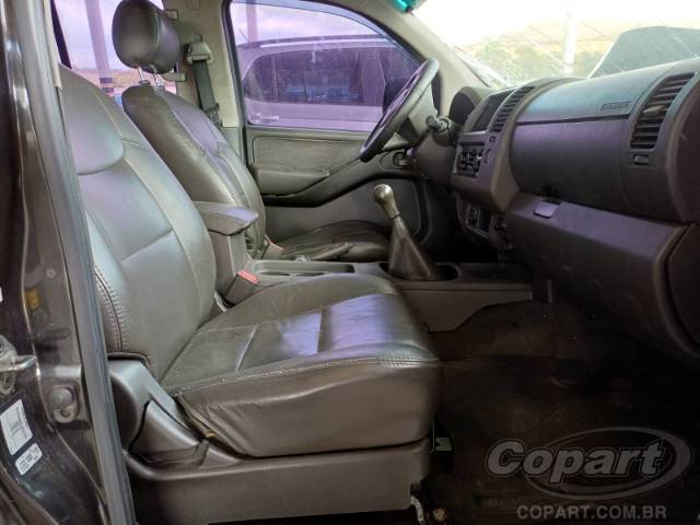 2013 NISSAN FRONTIER CD 