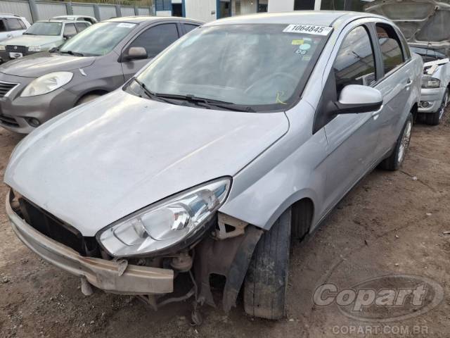 2018 FIAT GRAND SIENA 