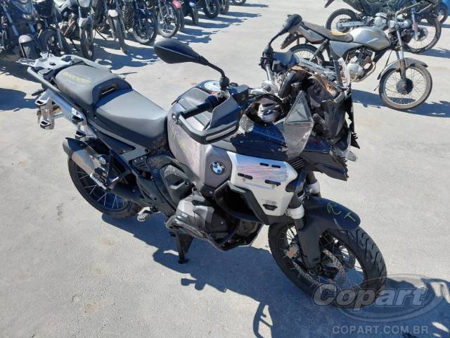 2025 BMW R 1300 