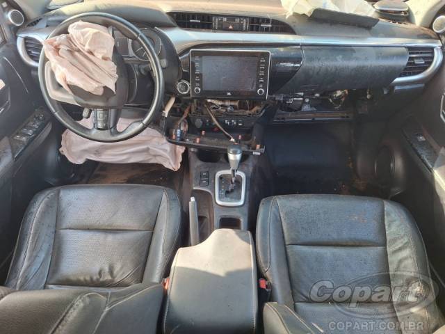 2023 TOYOTA HILUX CD 