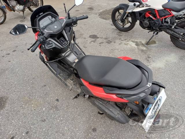 2025 YAMAHA NMAX 
