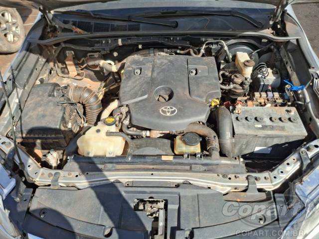 2016 TOYOTA HILUX SW4 