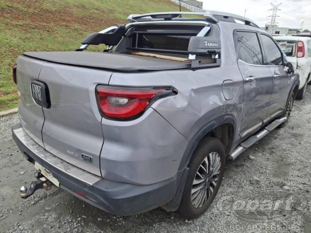 2024 FIAT TORO 