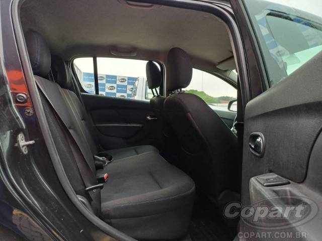 2015 RENAULT SANDERO 