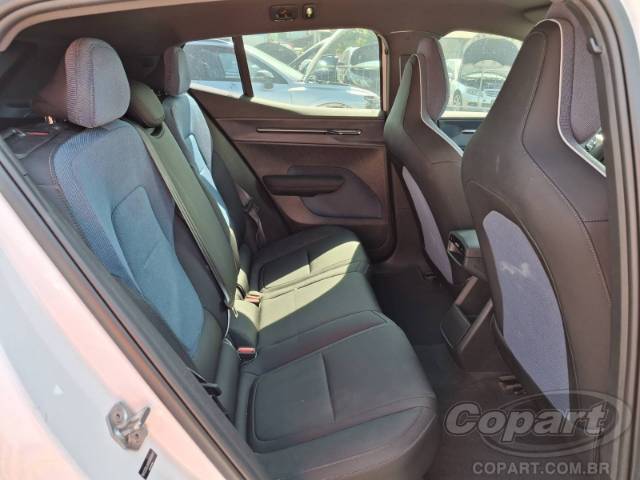 2024 VOLVO EX30 