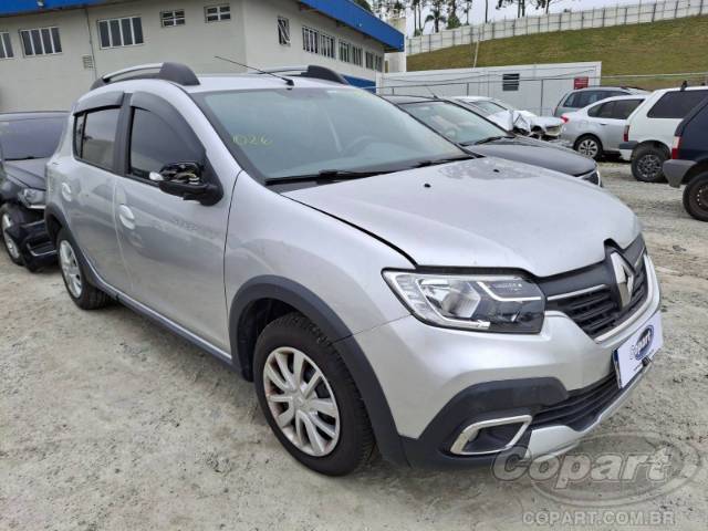 2025 RENAULT SANDERO 