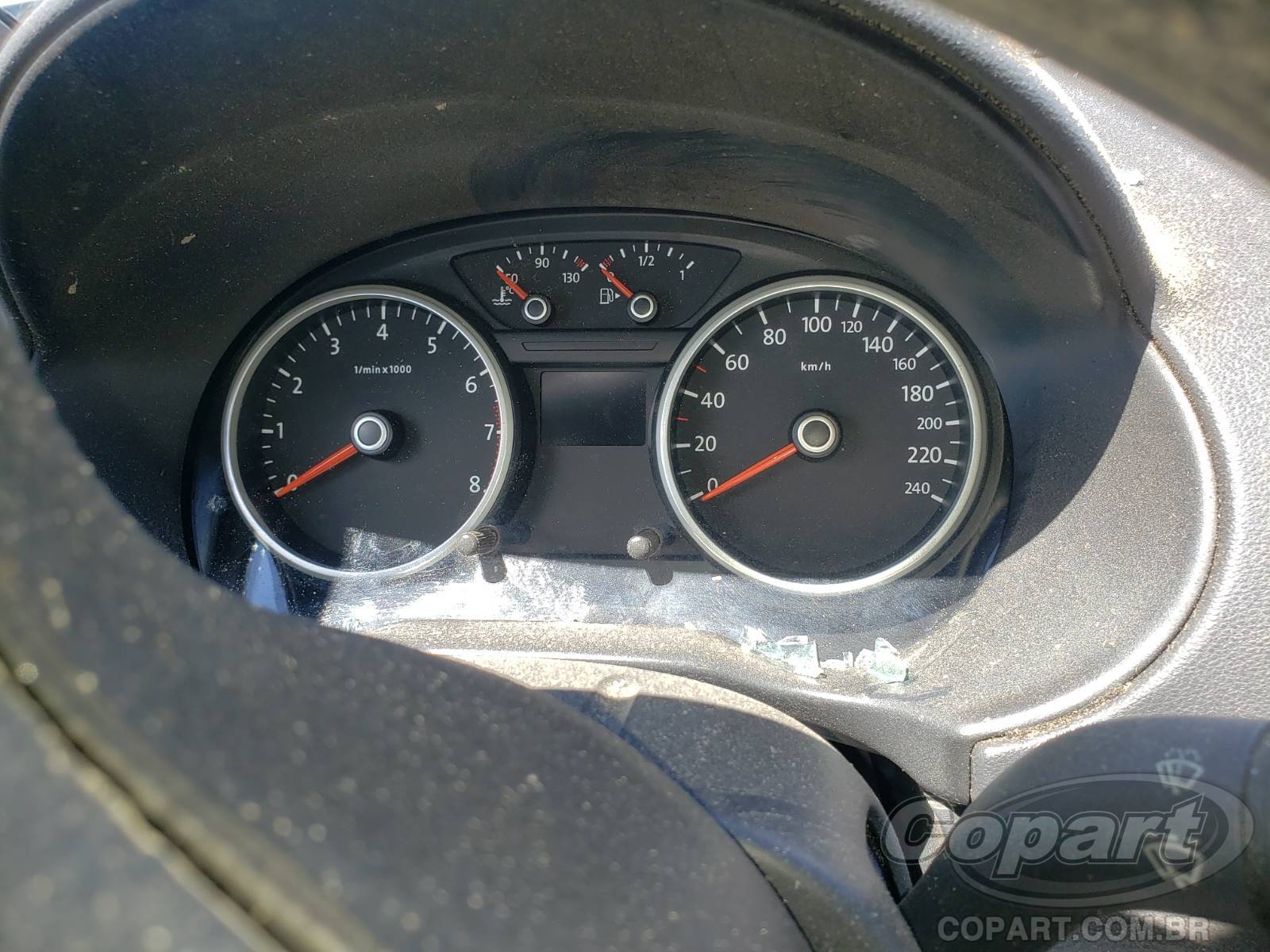 Foto 8 de 10: 2012 VOLKSWAGEN SAVEIRO