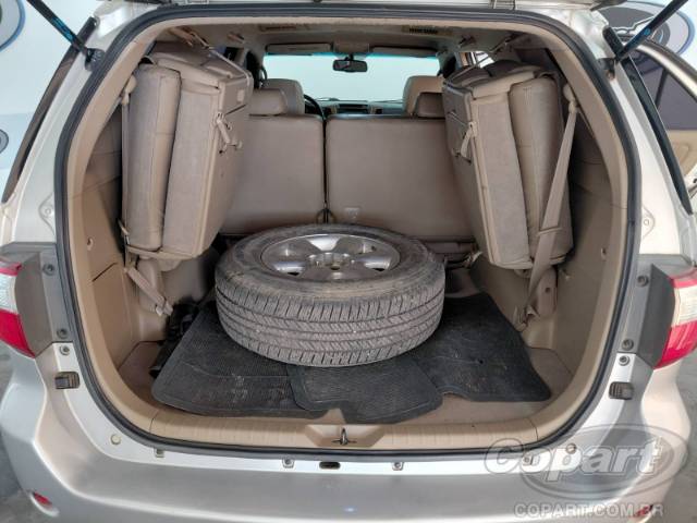 2011 TOYOTA HILUX SW4 