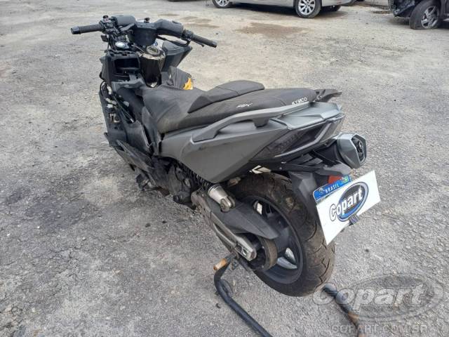 2023 KYMCO AK 