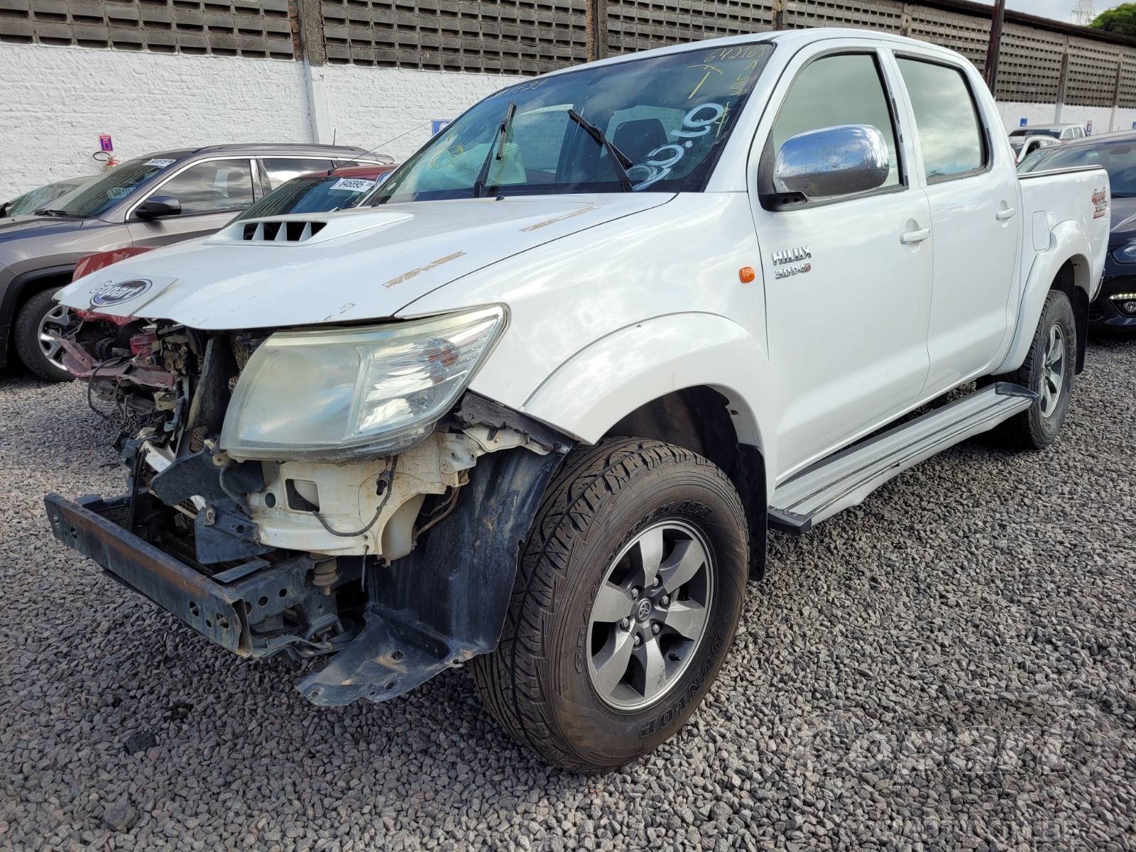 Foto 2: 2015 TOYOTA HILUX CD