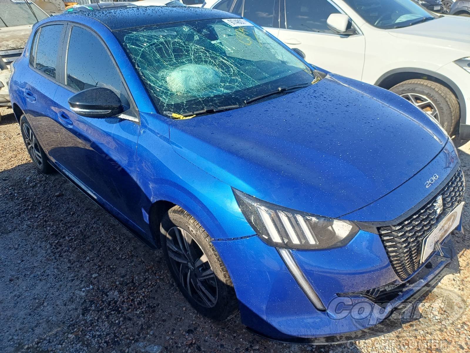 Veículo Peugeot 208 Peugeot 208 Griffe T200 1.0 12V GSE Turbo 2024 Médio Dano Frontal 2024 em leilão