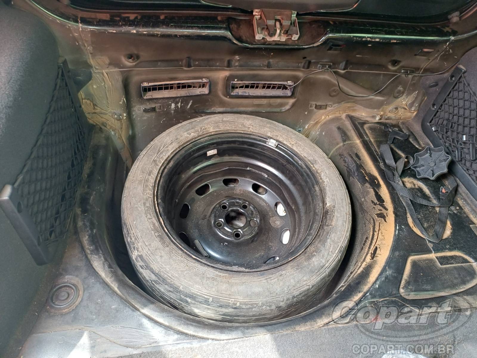 2012 VOLKSWAGEN FOX — foto 10 de 11