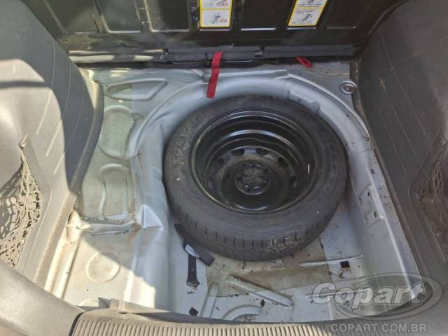 2013 VOLKSWAGEN SPACEFOX 