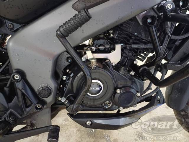 2026 BAJAJ DOMINAR 