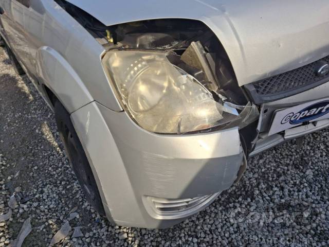 2006 FORD FIESTA 