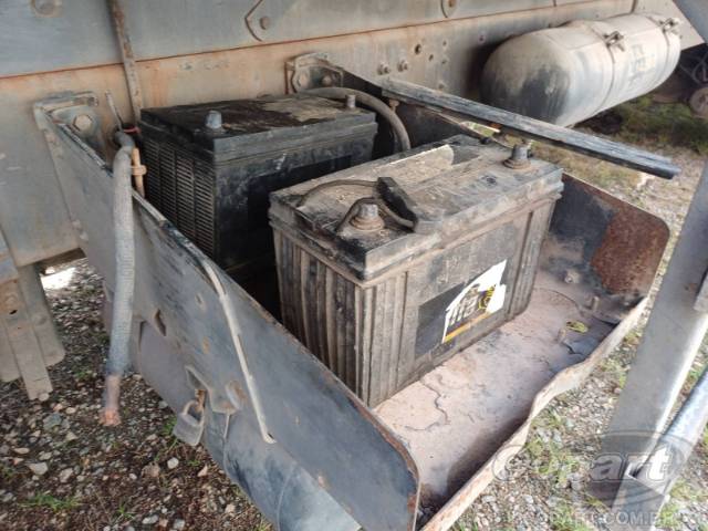 2012 FORD CARGO 2428 