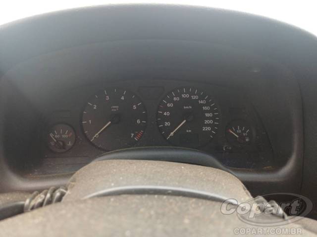 2000 CHEVROLET ASTRA SEDAN 