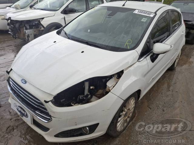 2016 FORD FIESTA 