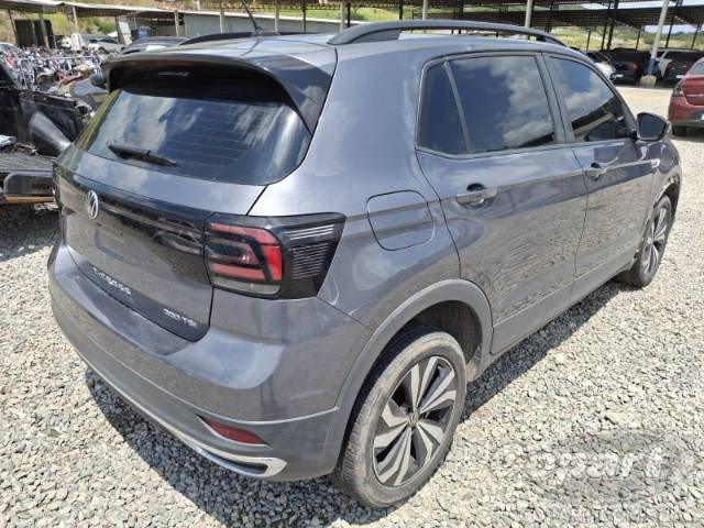 2022 VOLKSWAGEN T-CROSS 