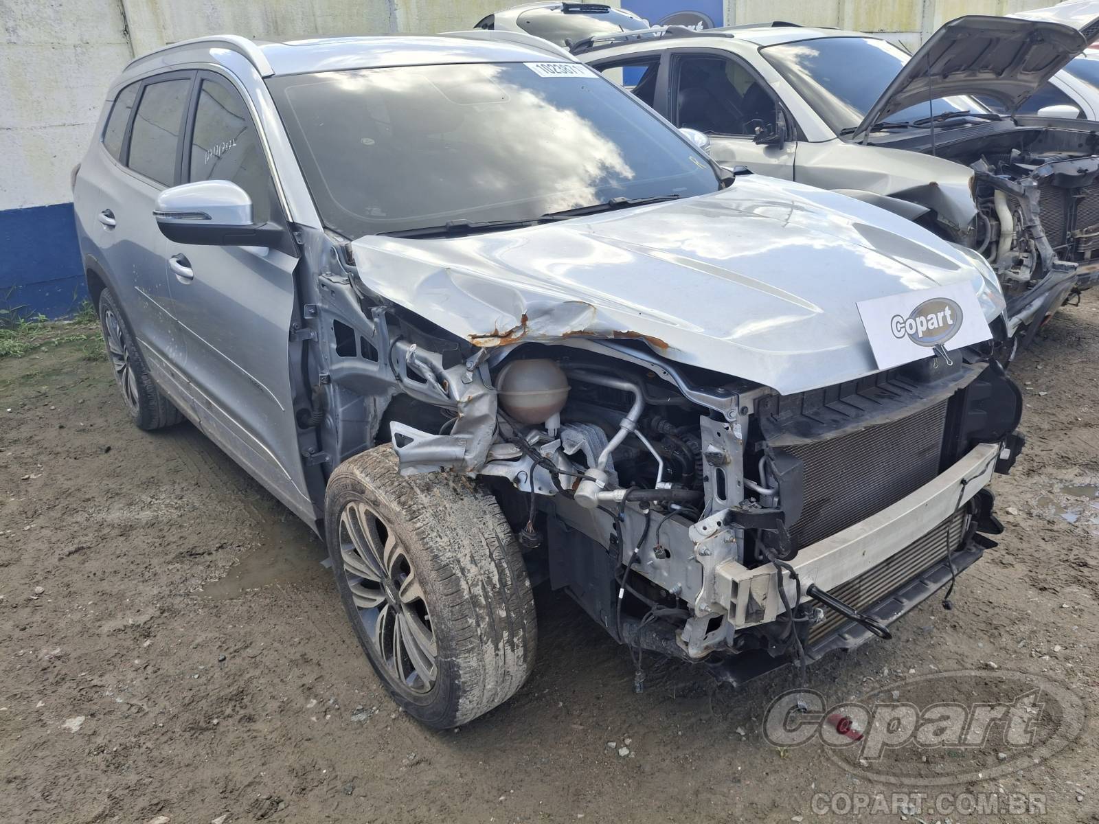 Veículo Caoa Chery TIGGO 8 CAOA CHERY TIGGO 8 TXS 1.6 16V TGDi Turbo 2021 Gasolina 2022 em leilão