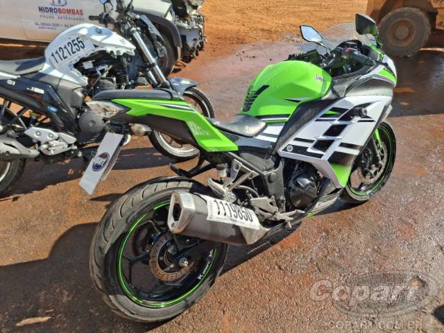 2015 KAWASAKI NINJA 300 
