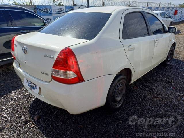 2013 TOYOTA ETIOS SEDA 