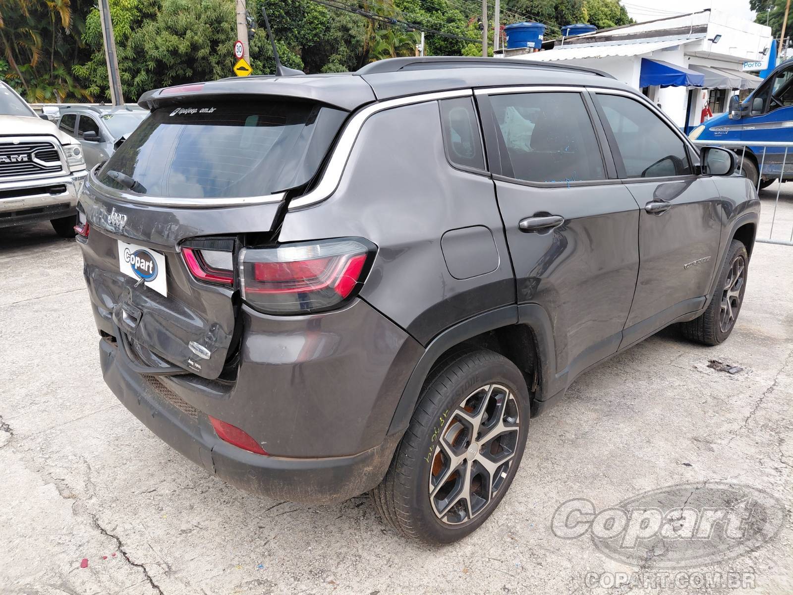 2025 JEEP COMPASS — foto 4 de 10