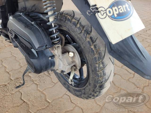2025 YAMAHA FLUO 